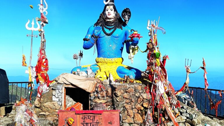 8 Serene Temples Near Solan: A Spiritual Journey